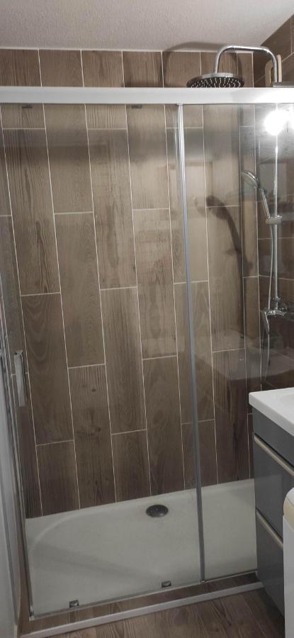 Appartement Lumineux Vue Mer Frejus Exterior photo